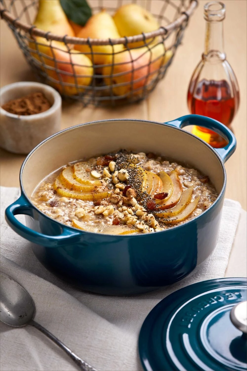 Le Creuset Bräter Signature Rund In Deep Teal 3 Le Creuset Bräter Signature Rund In Deep Teal – Bild 3