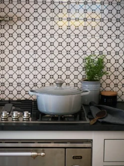 Le Creuset Bräter Signature Rund In Perlgrau -Le Creuset-Shop 21177225412430 LS03 neu l