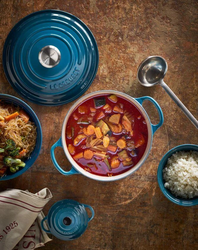 Le Creuset Bräter Signature Rund In Deep Teal 4 Le Creuset Bräter Signature Rund In Deep Teal – Bild 4