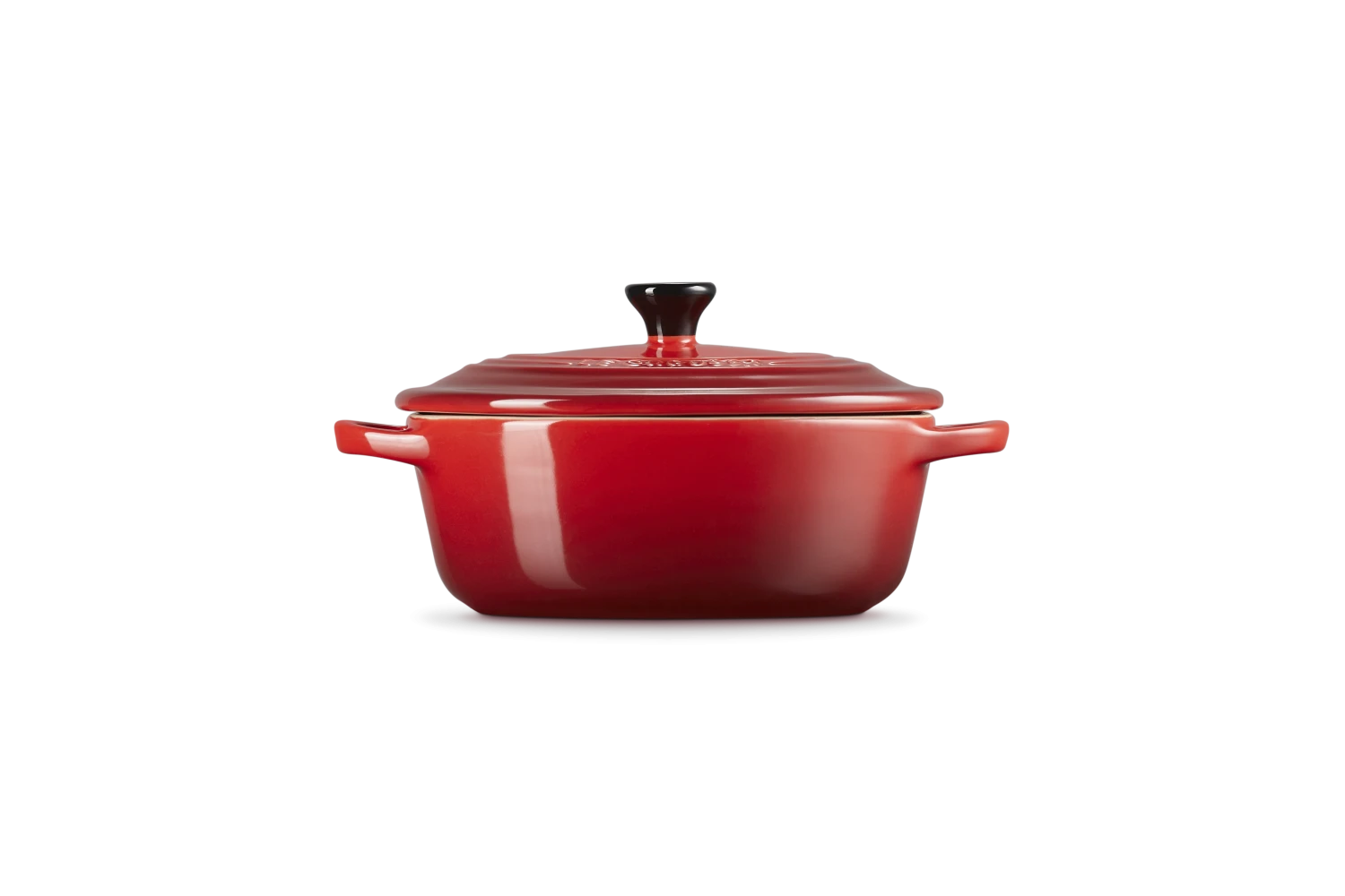 Le Creuset Mini Cocotte Oval In Kirschrot 2 Le Creuset Mini Cocotte Oval In Kirschrot – Bild 2