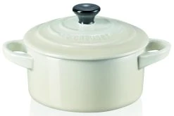 Le Creuset Mini Cocotte In Meringue