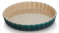 Le Creuset Tarteform In Deep Teal