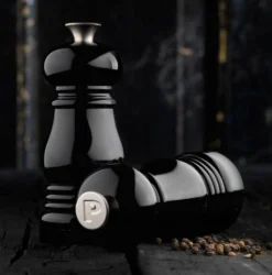 Le Creuset Mühlen Set Klein In Schwarz -Le Creuset-Shop 96002500140000 Kuechenaccessoires Muehlen Set klein schwarz 4 neu l