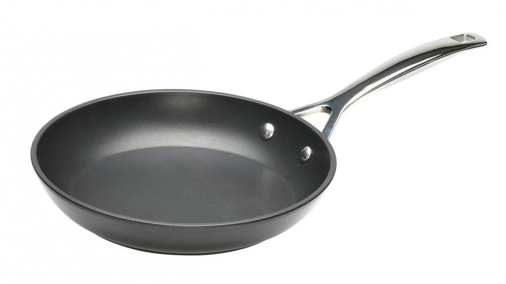Le Creuset Aluminium-Antihaft-Pfanne Flach 1 Le Creuset Aluminium-Antihaft-Pfanne Flach