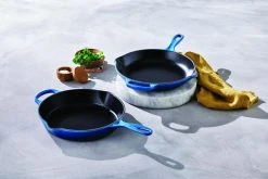 Le Creuset Brat- Und Servierpfanne Signature In Azure -Le Creuset-Shop AZURE S 5462 copy