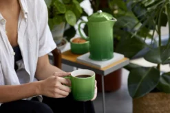 Le Creuset Becher 0,35 Liter In Bamboo Green -Le Creuset-Shop LC 20201221 UK LS YC BAMBOOCOLL2021 033