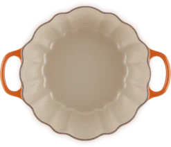 Le Creuset Kürbis-Bräter Signature 24 Cm In Ofenrot 9 Le Creuset Kürbis-Bräter Signature 24 Cm In Ofenrot -Le Creuset-Shop LC 20220602 HL PS FS 21238240902430 005