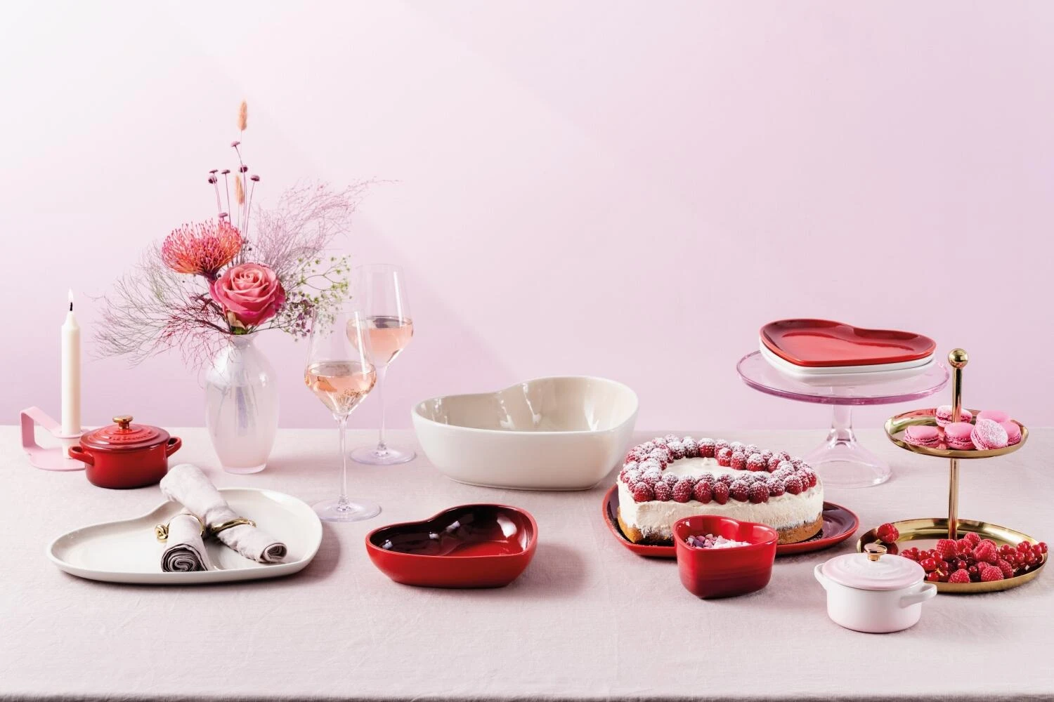 Le Creuset Mini Cocotte Mit Herzknopf In Shell Pink 7 Le Creuset Mini Cocotte Mit Herzknopf In Shell Pink – Bild 7