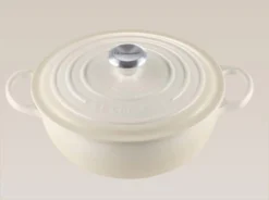 Le Creuset Familientopf La Marmite Aus Gusseisen In Meringue 5 Le Creuset Familientopf La Marmite Aus Gusseisen In Meringue -Le Creuset-Shop LC La Marmite Familientopf 1