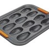 Le Creuset Madeleineform