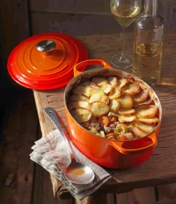 Le Creuset Bräter Signature Oval In Karibik -Le Creuset-Shop Le Creuset Ovaler Braeter Signature ofenrot Stimmung klein l 1