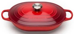 Le Creuset Oblong Signature In Kirschrot